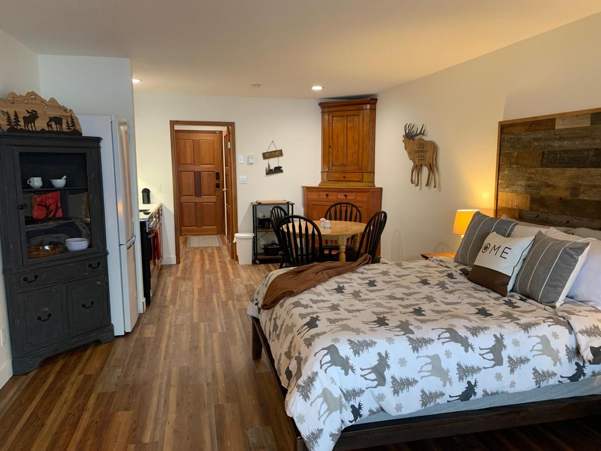 The Horse Lake Inn Lone Butte Camera foto